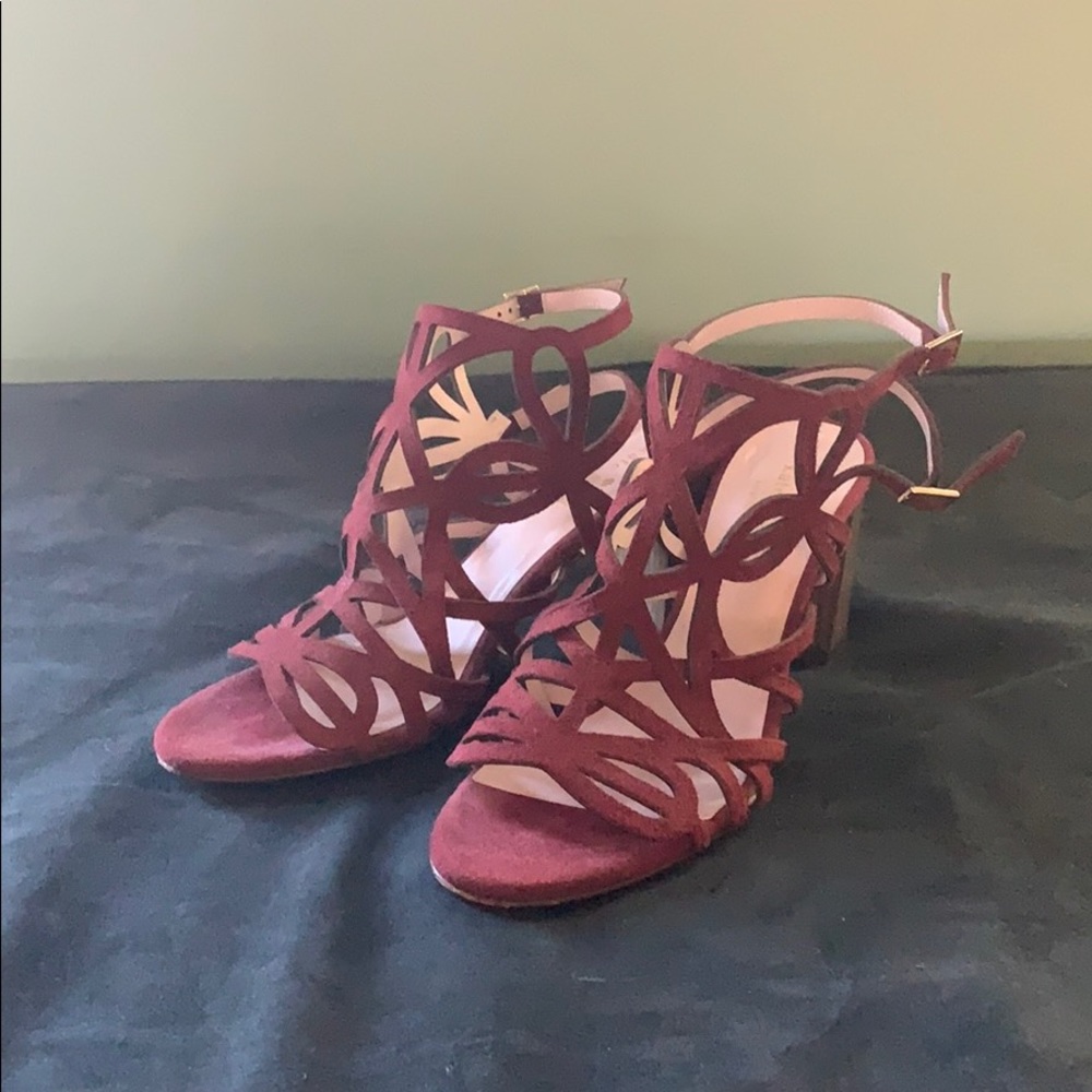 Kate Spade Estrella burgundy suede heels sz 7